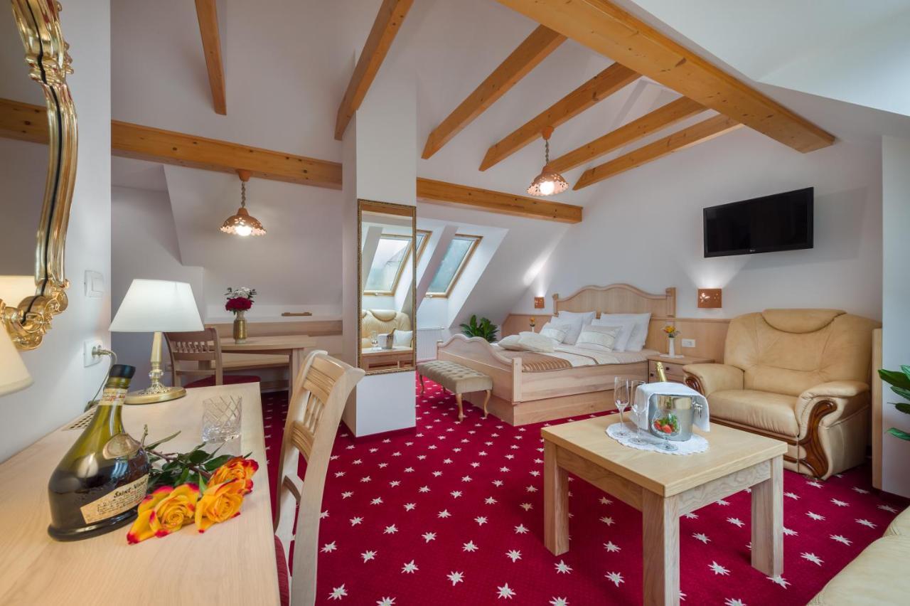 Hotel Planinka Ljubno Esterno foto